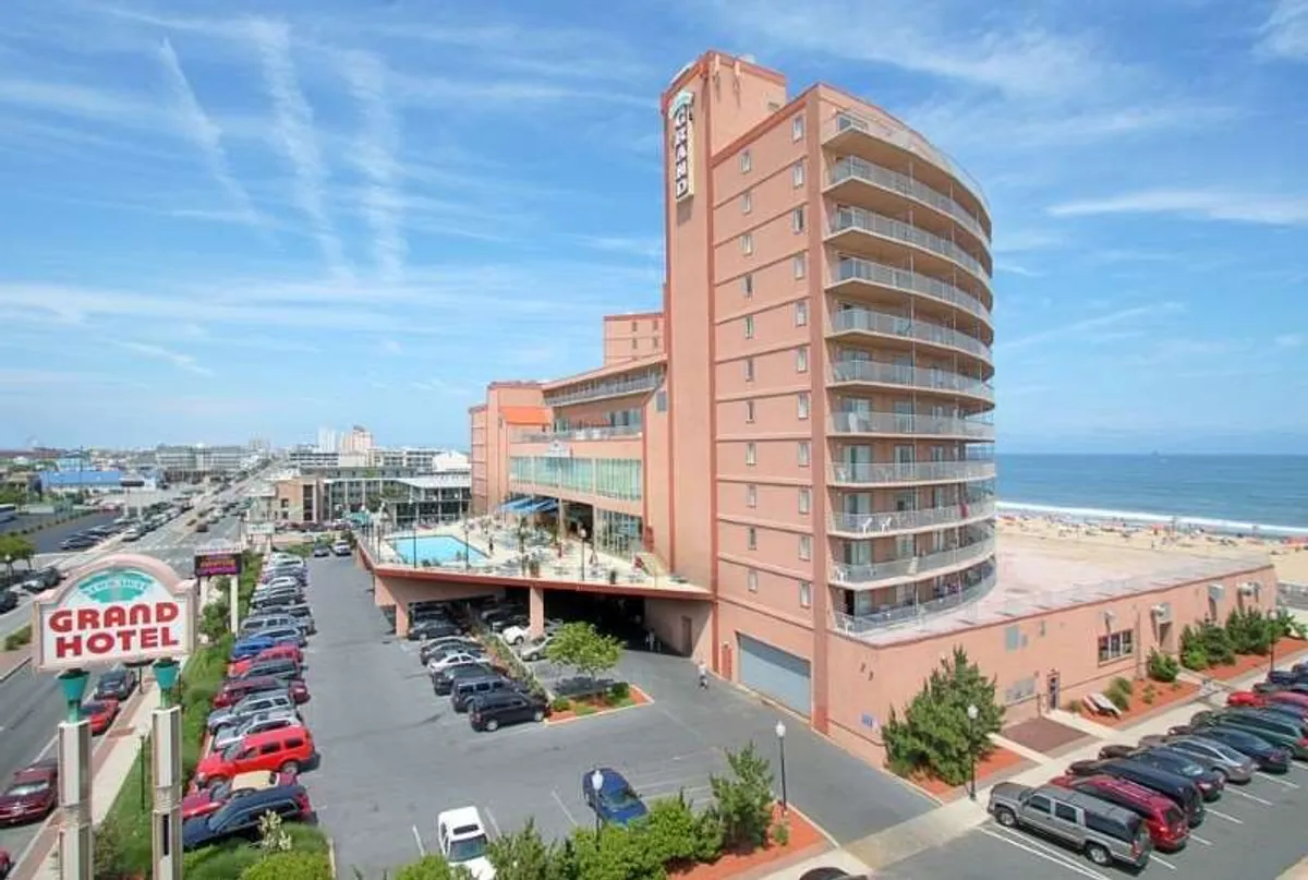Grand Hotel